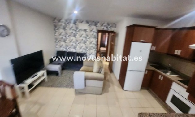 Apartament - Sprzedaż - Las Chafiras - Llano Del Camello