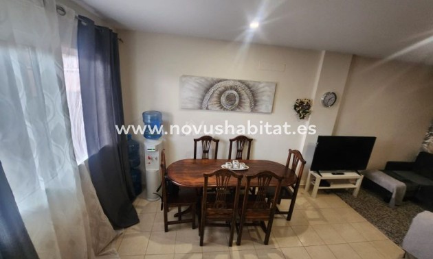 Apartament - Sprzedaż - Las Chafiras - Llano Del Camello