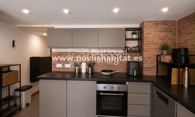 Apartament - Sprzedaż - Los Cristianos - Santa Cruz de Tenerife