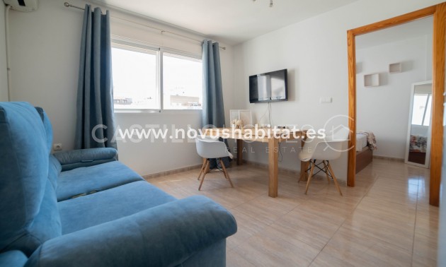 Apartament - Sprzedaż - Torrevieja - Centro