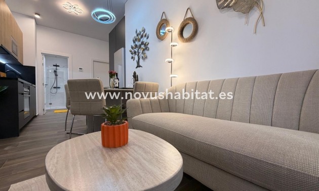 Apartament - Sprzedaż - Torrevieja - Centro