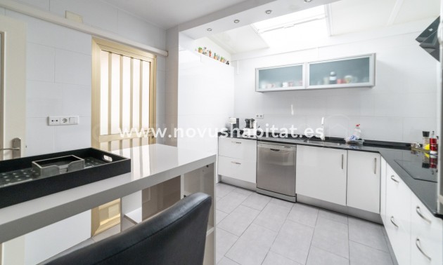Apartament - Sprzedaż - Torrevieja - El Acequión - Los Náufragos