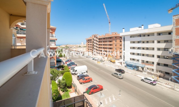 Apartament - Sprzedaż - Torrevieja - La Mata
