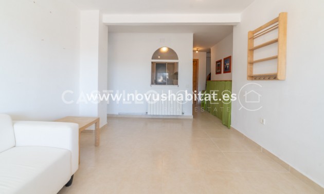 Apartament - Sprzedaż - Torrevieja - Urb. Rosaleda