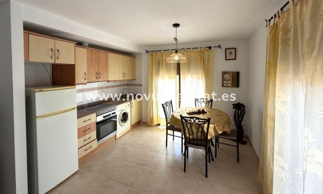 Apartamento - Segunda mano - Alfaz del Pí - Alfaz del Pí