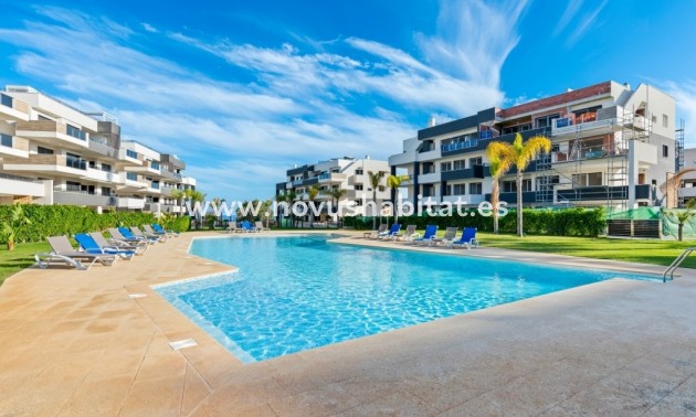 Apartamento - Segunda mano - Orihuela Costa - Orihuela Costa