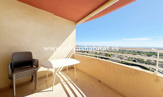 Apartment / Duplex - Herverkoop - Orihuela Costa - Campoamor
