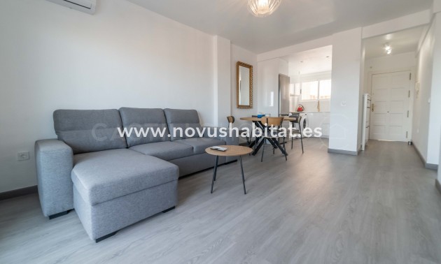 Appartement - Herverkoop - Orihuela Costa - Punta Prima