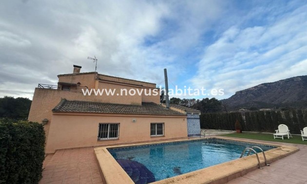 Detached chalet - Nieuwbouw - Torrevieja - Salinas
