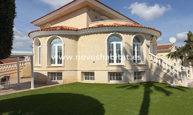 Detached Villa - Wiederverkauf - Ciudad Quesada - GH-99424