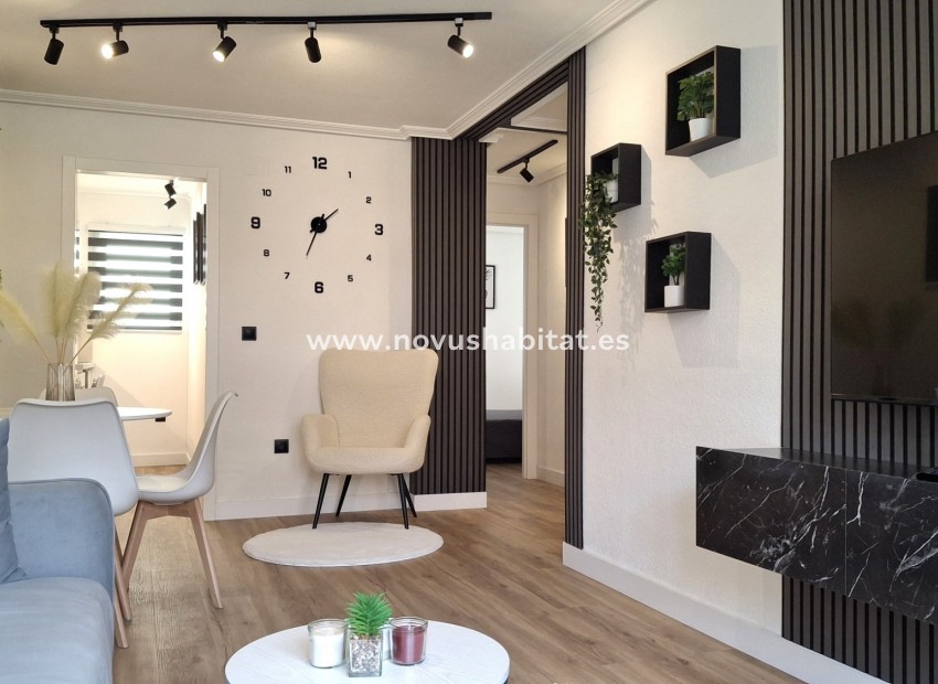 Endursala - Apartament / Duplex - Torrevieja