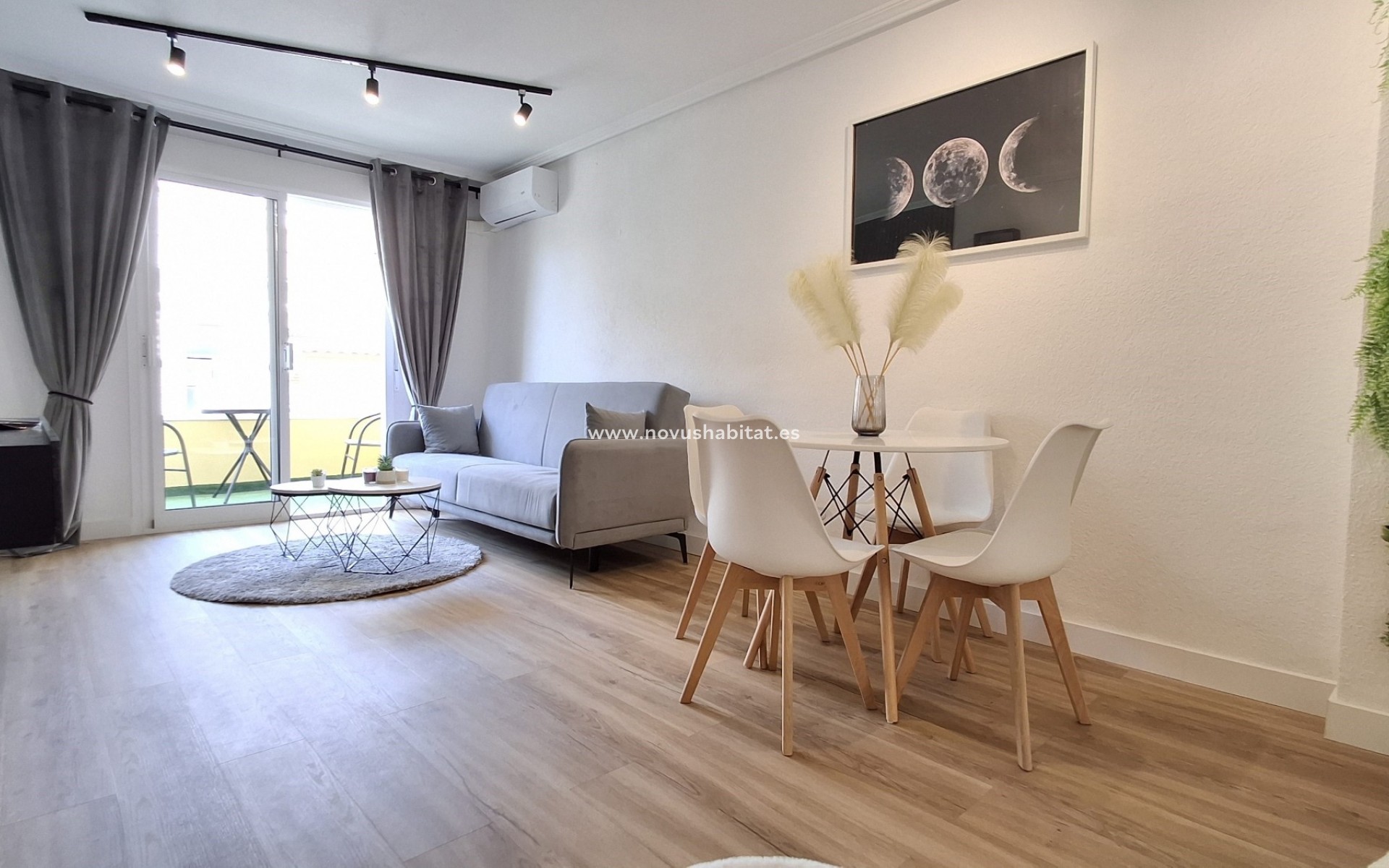 Endursala - Apartament / Duplex - Torrevieja