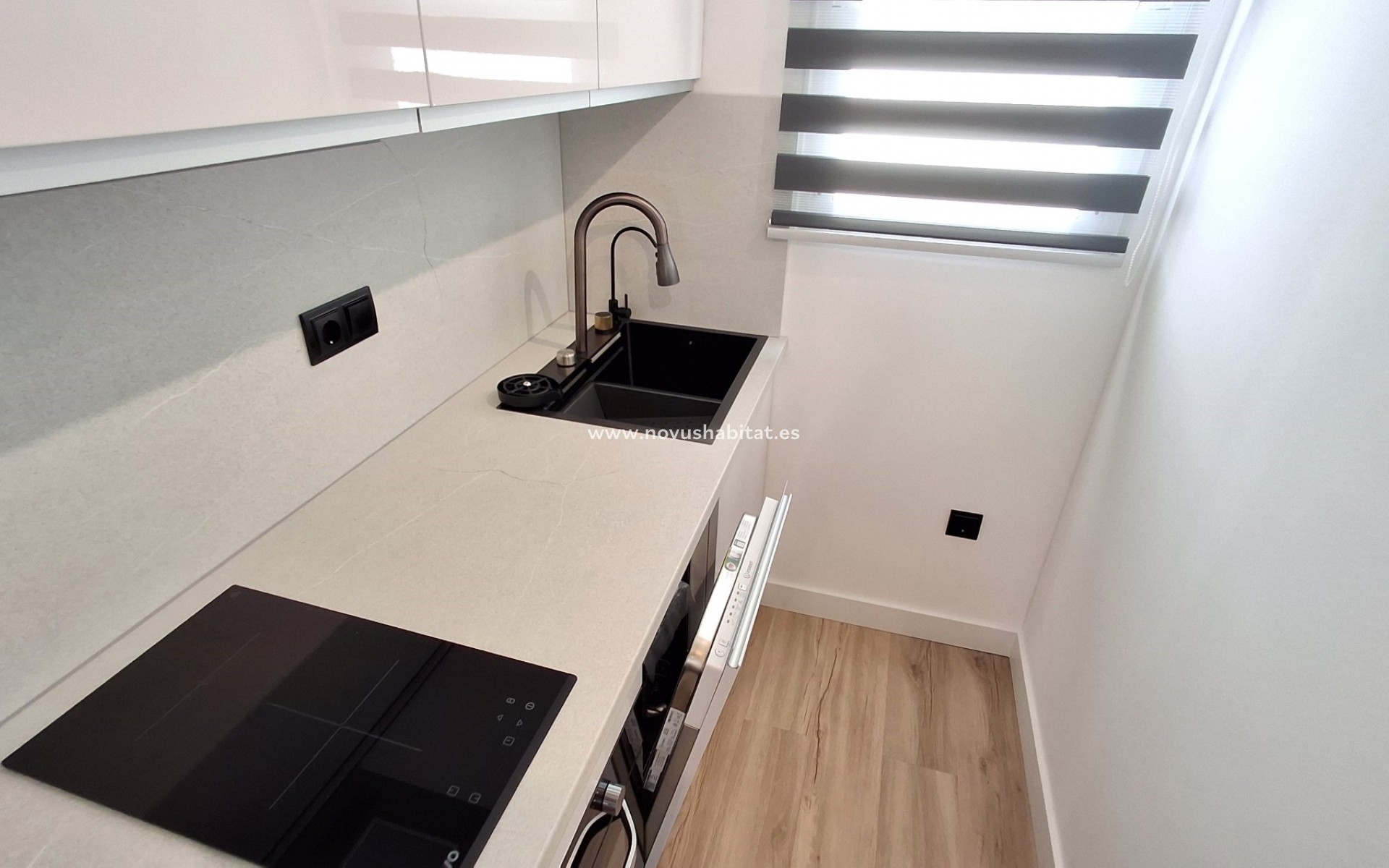 Endursala - Apartament / Duplex - Torrevieja