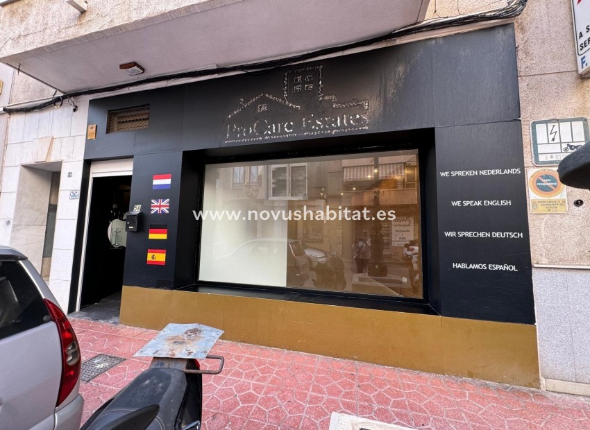 Endursala - Commercial premises / Commercial unit / Retail space - Guardamar del Segura