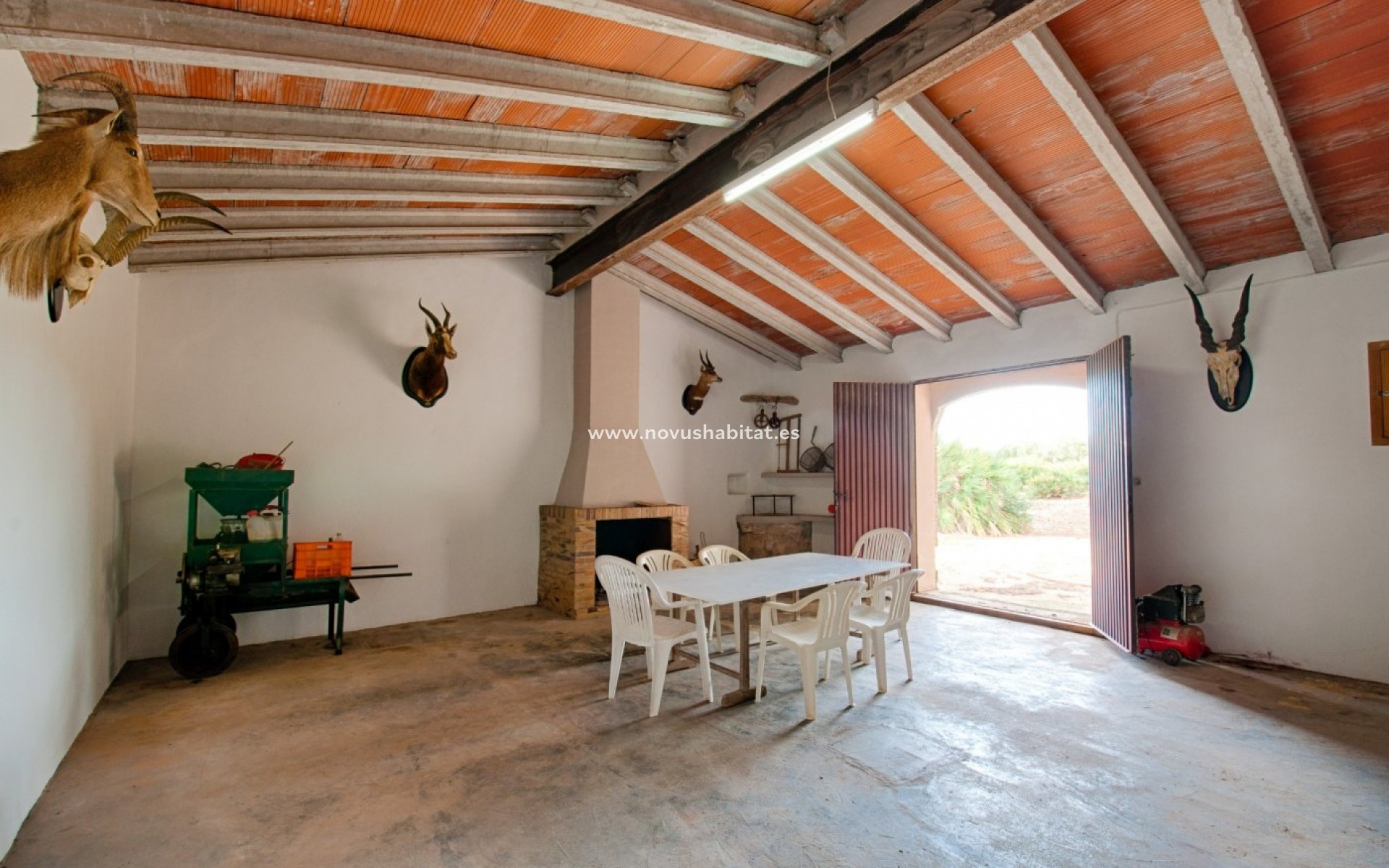 Endursala - Lóð - Gata de Gorgos