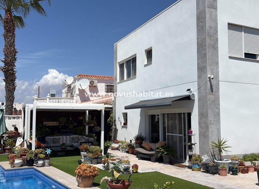 Endursala - Villa - Torrevieja - La Siesta - El Salado -  Torreta
