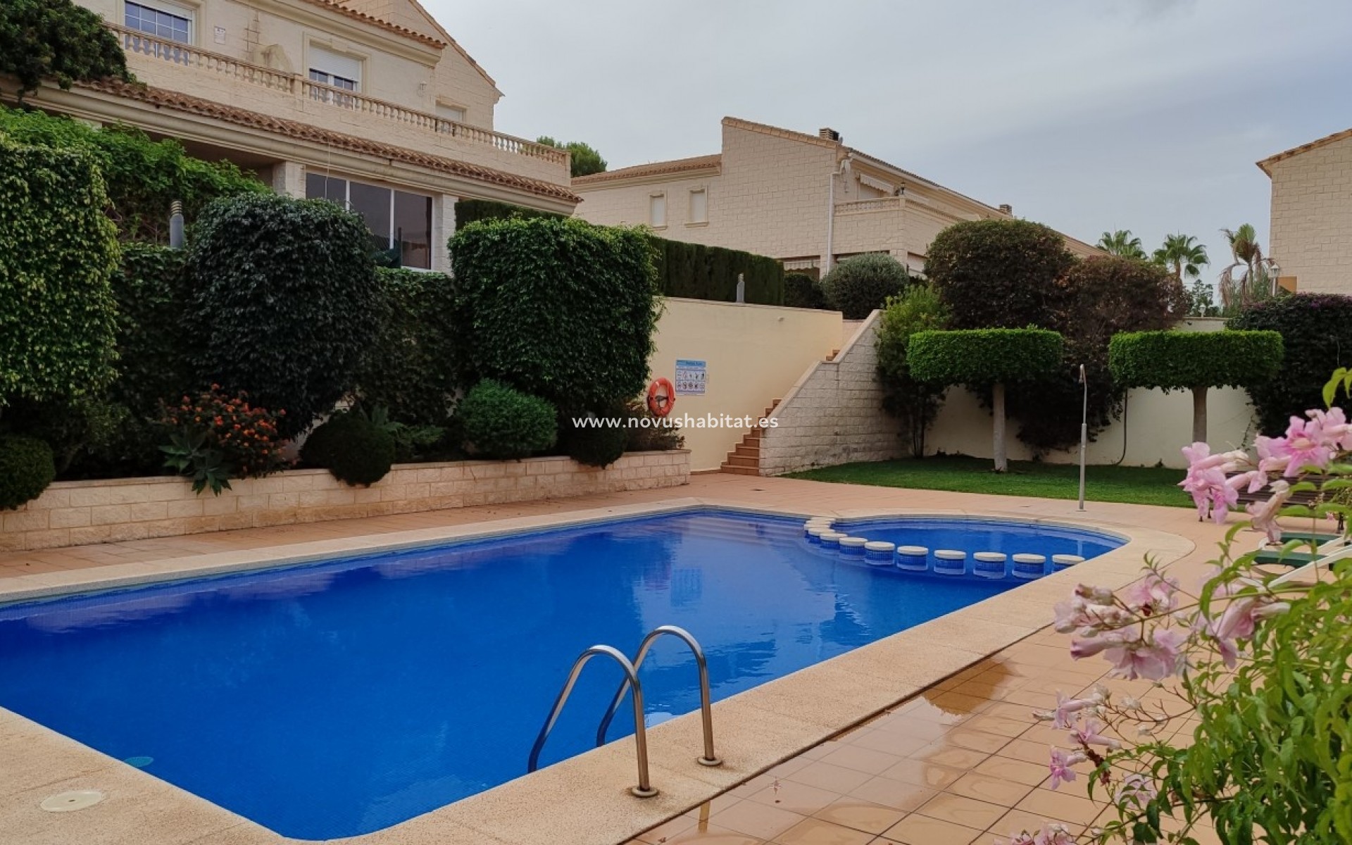 Herverkoop - Appartement - Albir