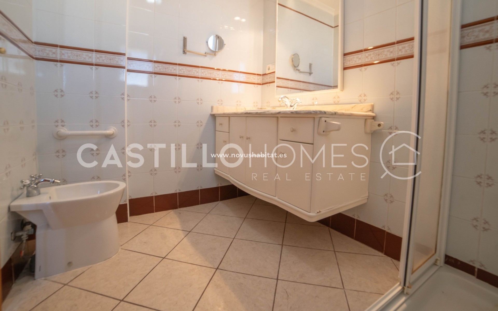 Herverkoop - Appartement - Torrevieja - Centro