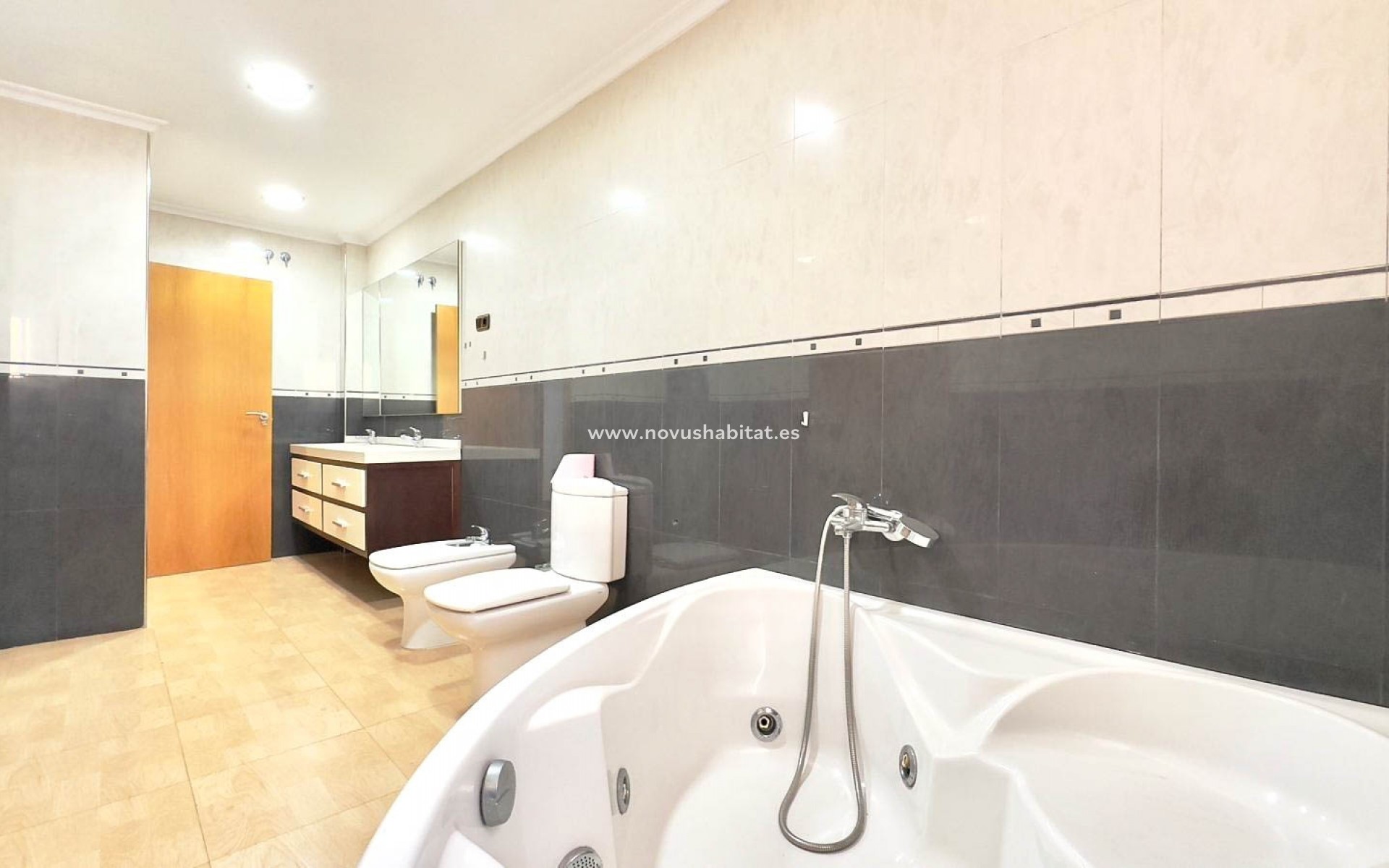 Herverkoop - Appartement - Torrevieja - Centro