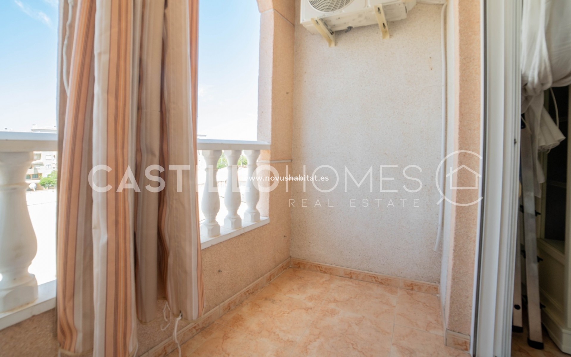 Herverkoop - Appartement - Torrevieja - Parque de las Naciones