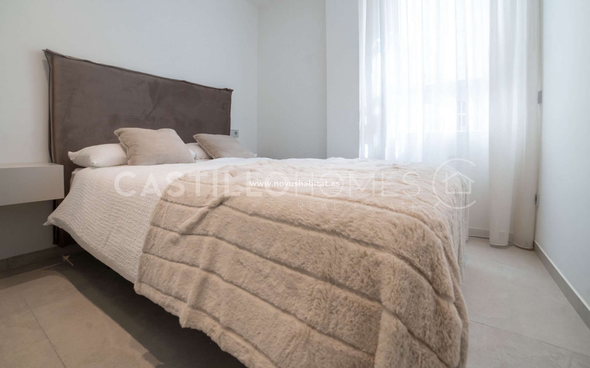 Herverkoop - Appartement - Torrevieja - Playa del Acequión