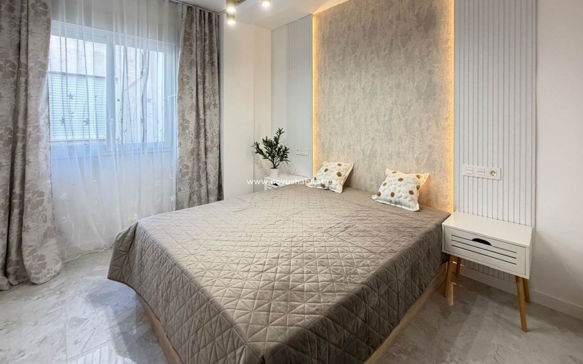 Herverkoop - Appartement - Torrevieja - Playa del Cura