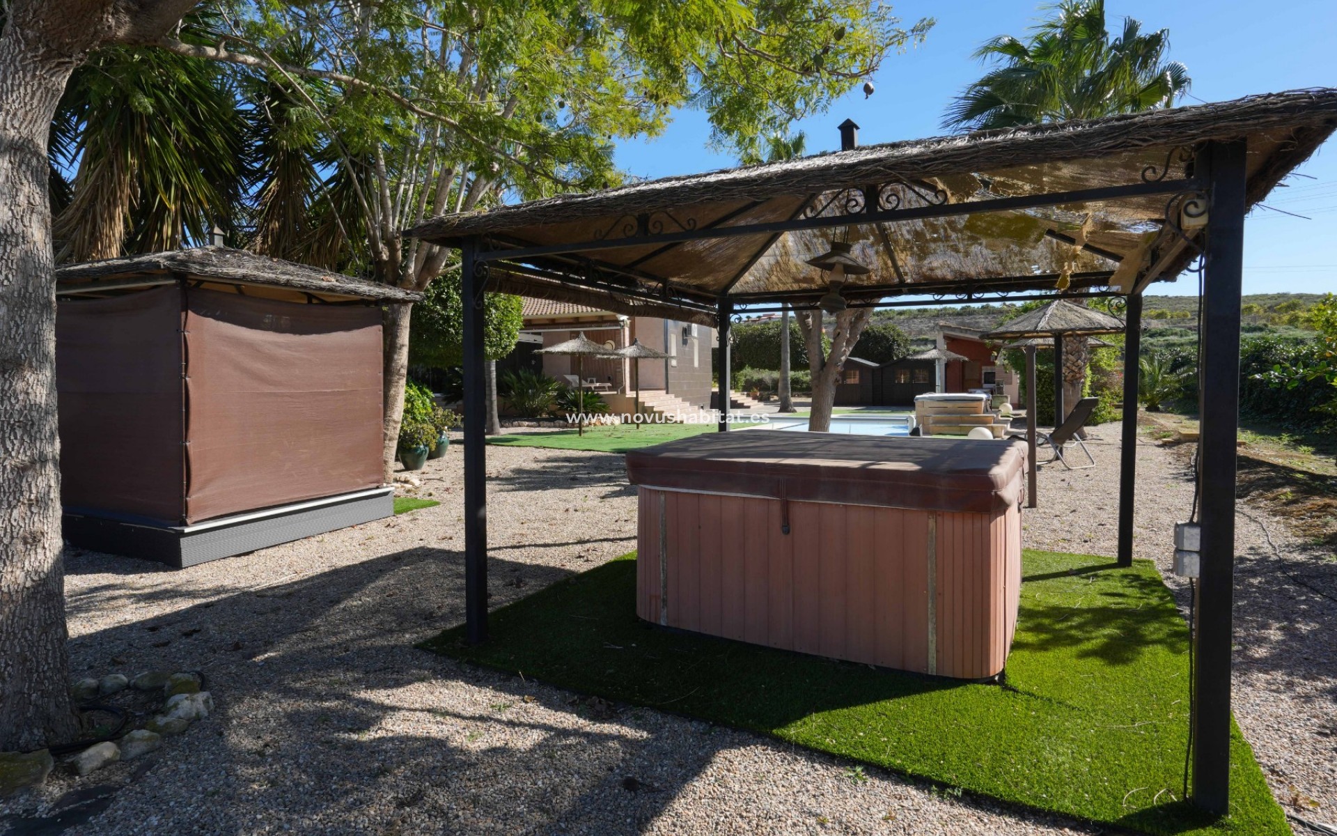 Herverkoop - Chalets Independientes - Alicante - Jacarilla