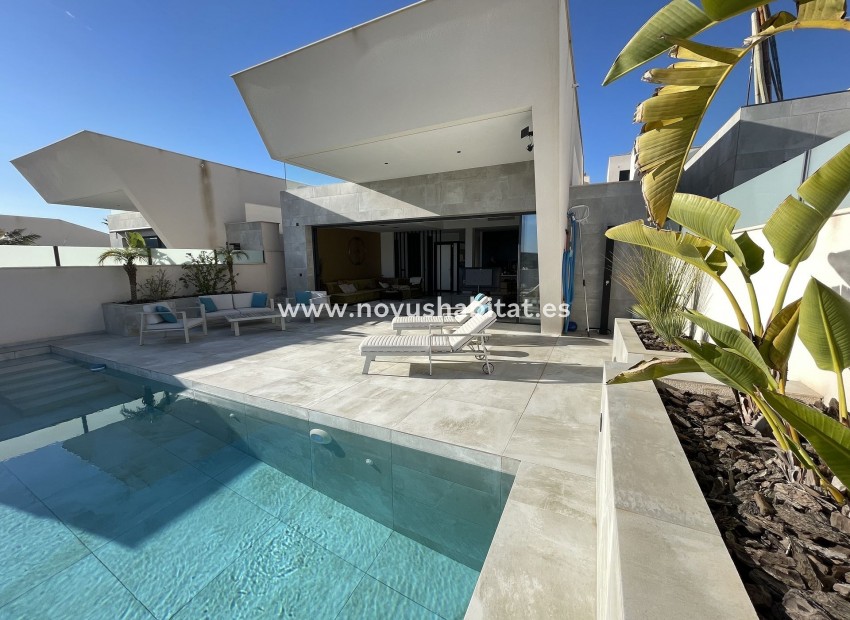 Herverkoop - Detached Villa - Ciudad Quesada