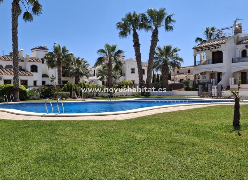 Herverkoop - Duplex / Two-storey apartment - Orihuela Costa - Villamartin