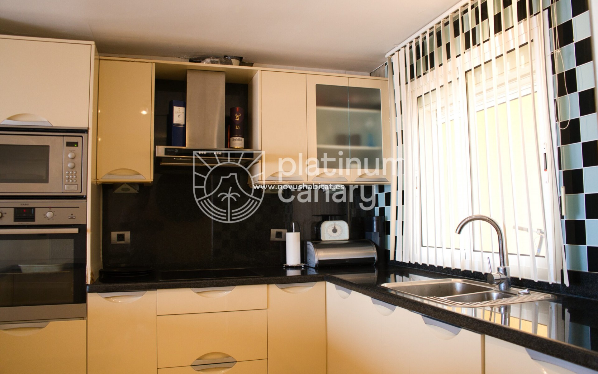 Herverkoop - house - Roque Del Conde - Santa Cruz de Tenerife