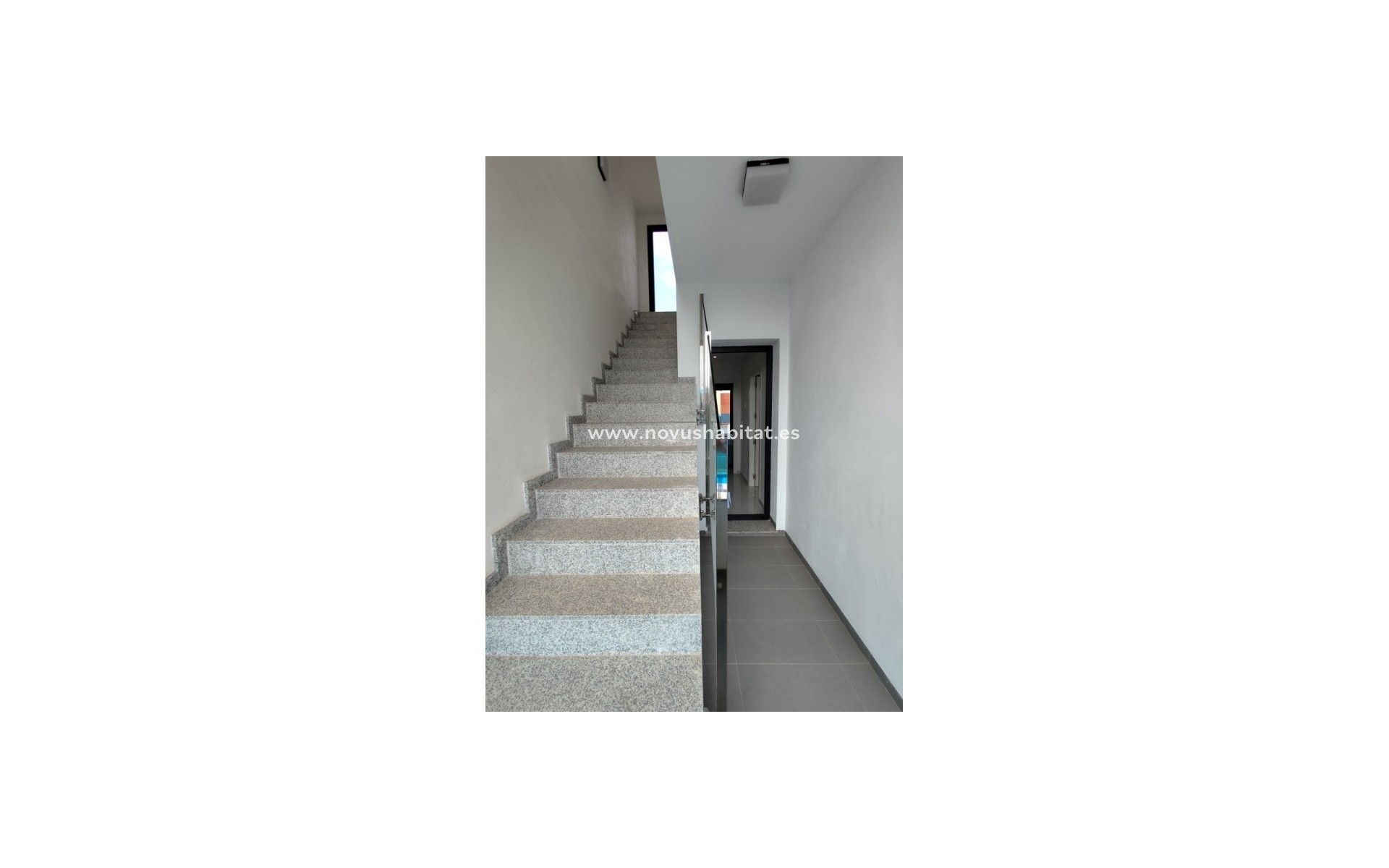 Herverkoop - Schakelwoning - Bigastro