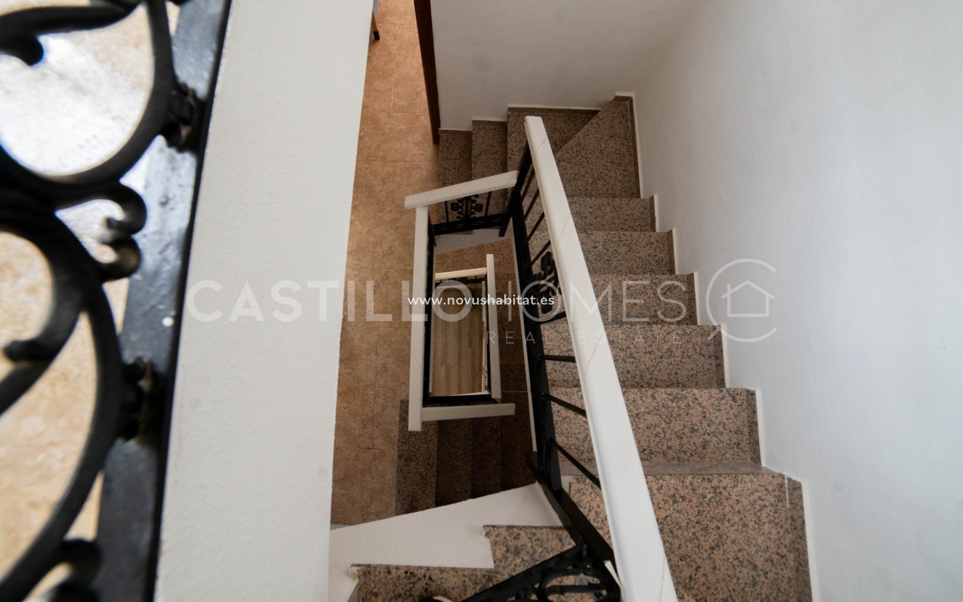 Herverkoop - Schakelwoning - Orihuela Costa - Villamartín