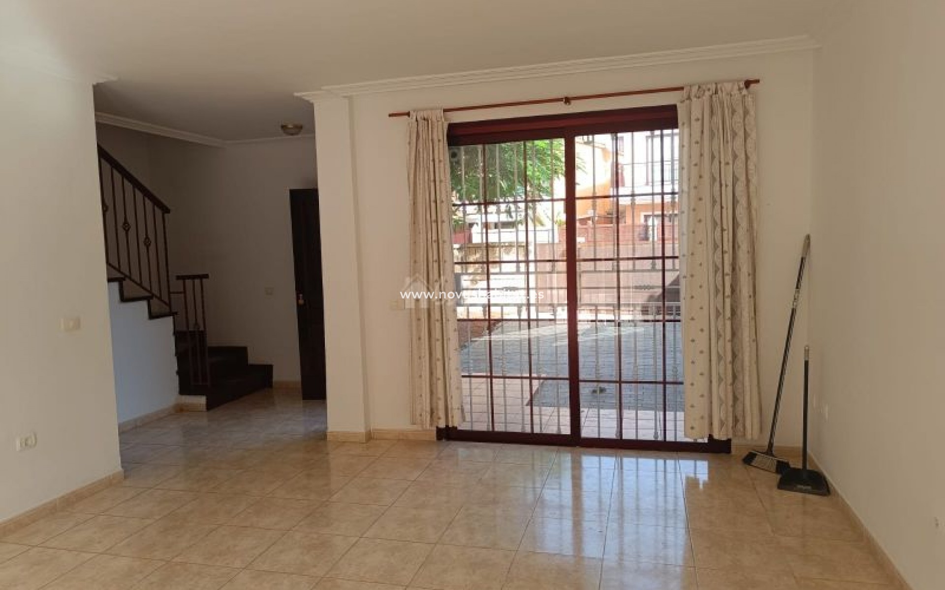 Herverkoop - Schakelwoning - Parque De La Reina - Parque De La Reina Tenerife