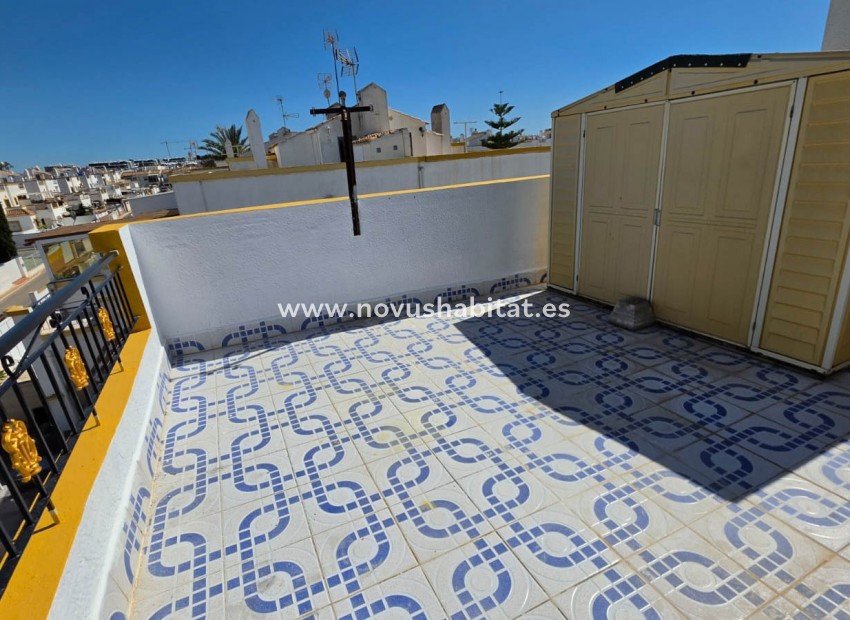 Herverkoop - Schakelwoning - Torrevieja - La Siesta - El Salado -  Torreta