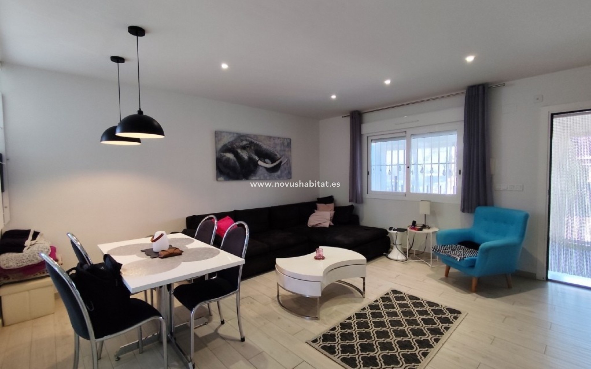 Herverkoop - Schakelwoning - Torrevieja