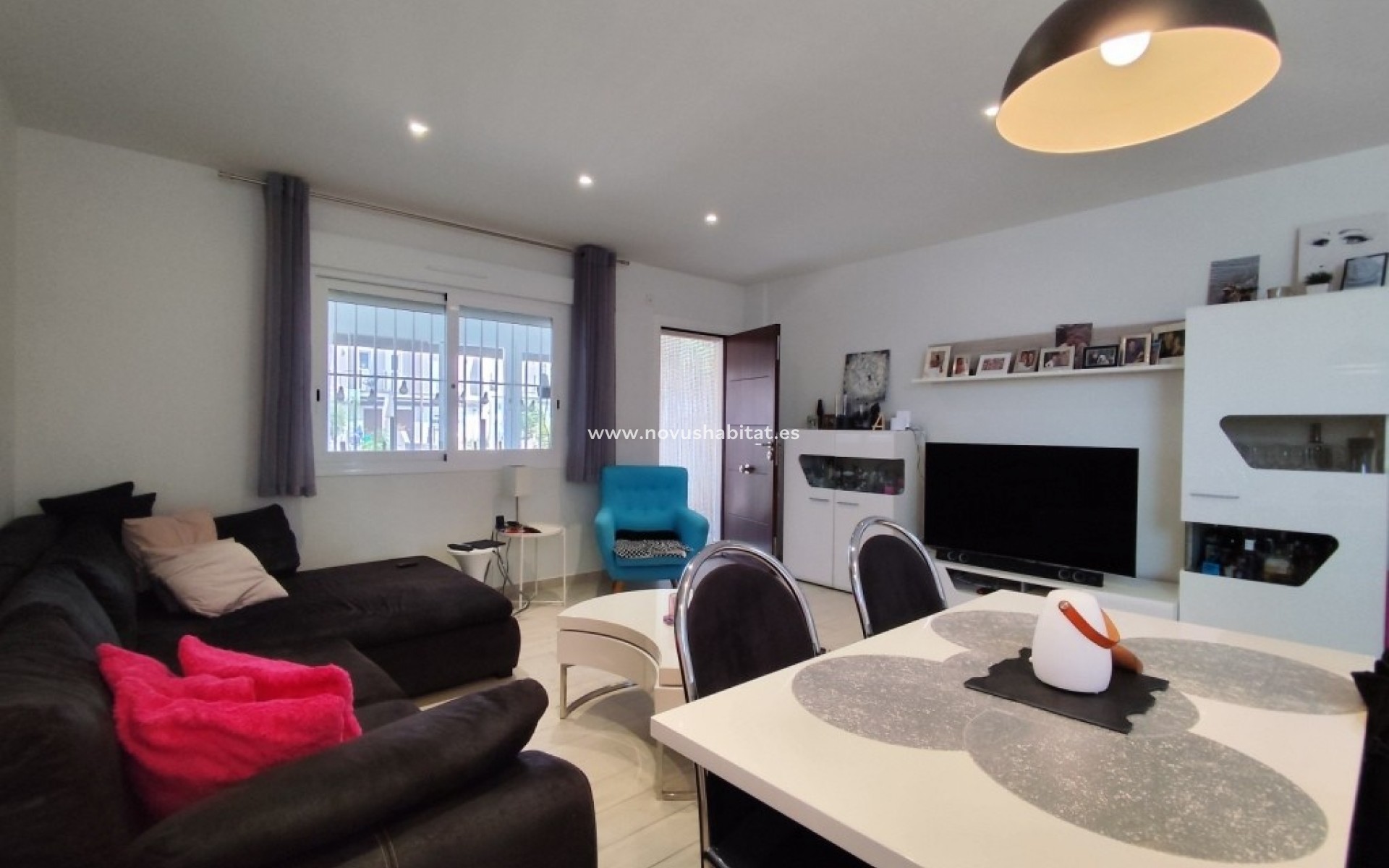 Herverkoop - Schakelwoning - Torrevieja