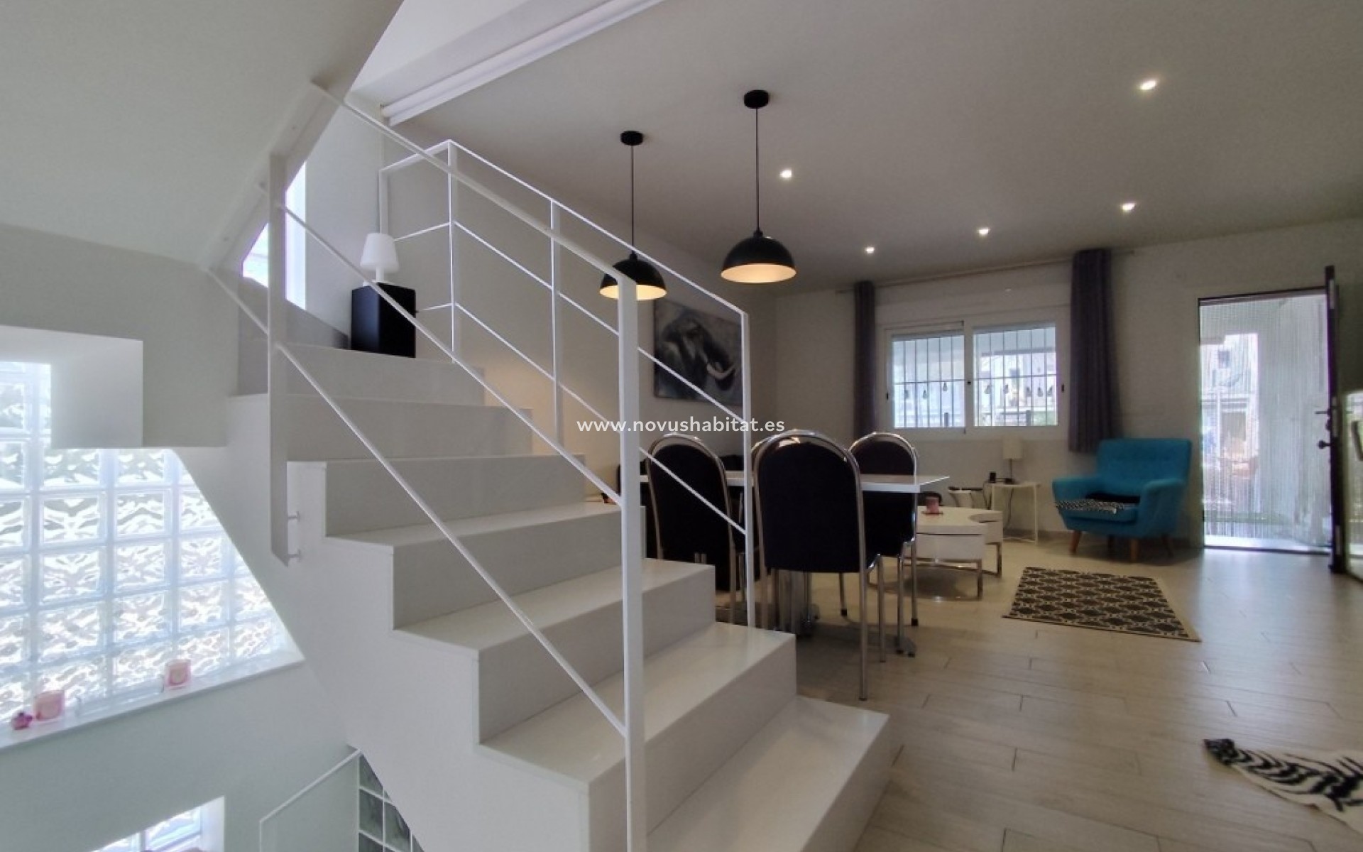 Herverkoop - Schakelwoning - Torrevieja