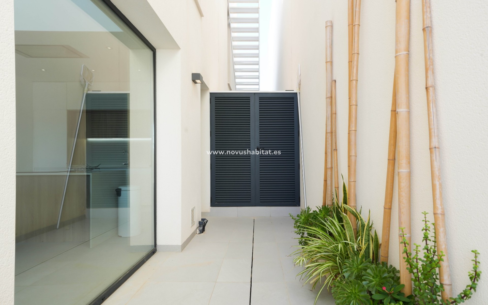 Herverkoop - Villa - Benijófar