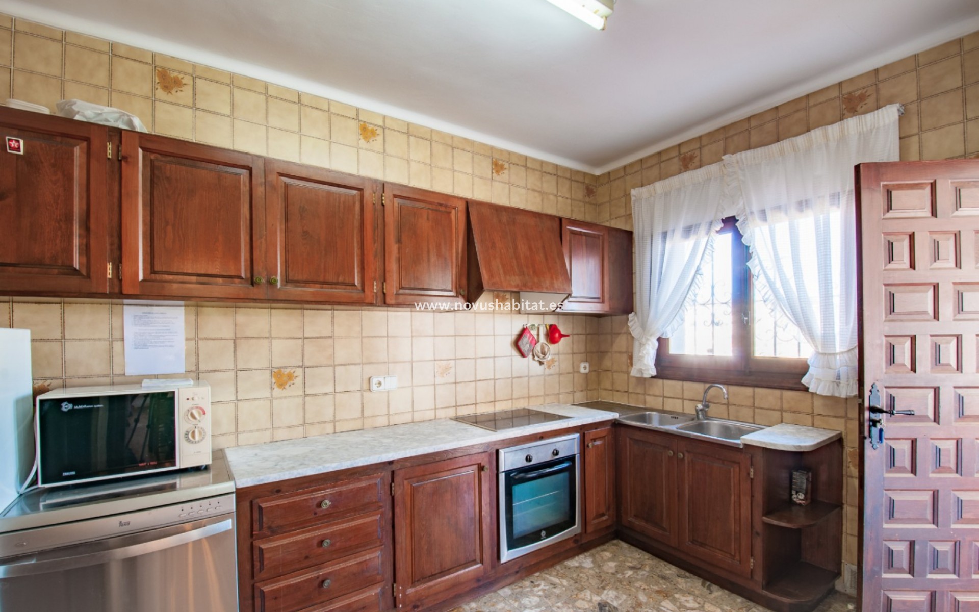 Herverkoop - Villa - Benissa - La Fustera