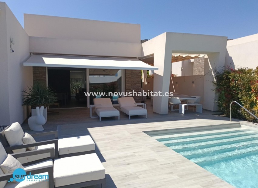 Herverkoop - Villa de Lujo - Algorfa - Club de Golf La Finca
