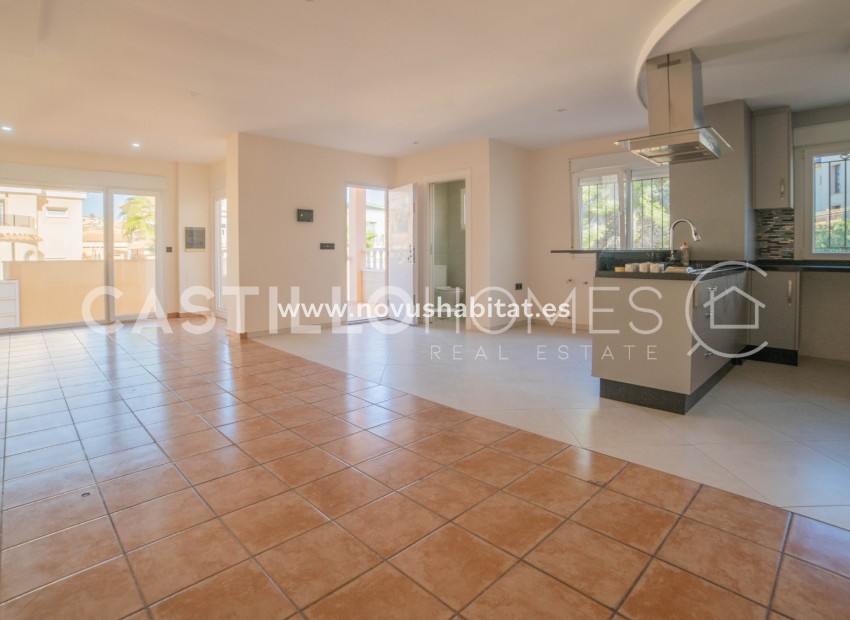 Herverkoop - Villa - Orihuela Costa - Las Filipinas