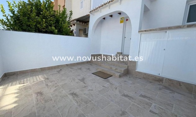 Houses - Nouvelle construction - Torrevieja - Torrevieja