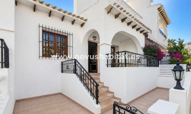 Houses - Nueva construcción  - Torrevieja - Torrevieja