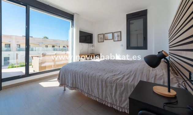Houses - Nueva construcción  - Torrevieja - Torrevieja