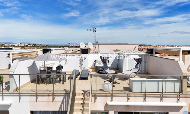 Íbúð - Endursala - Orihuela Costa - Villamartín