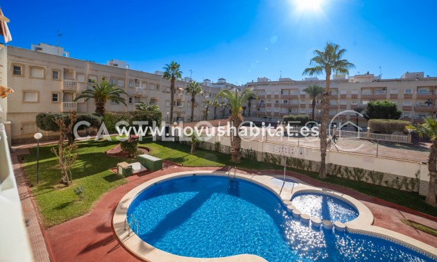 Íbúð - Endursala - Torrevieja - Centro