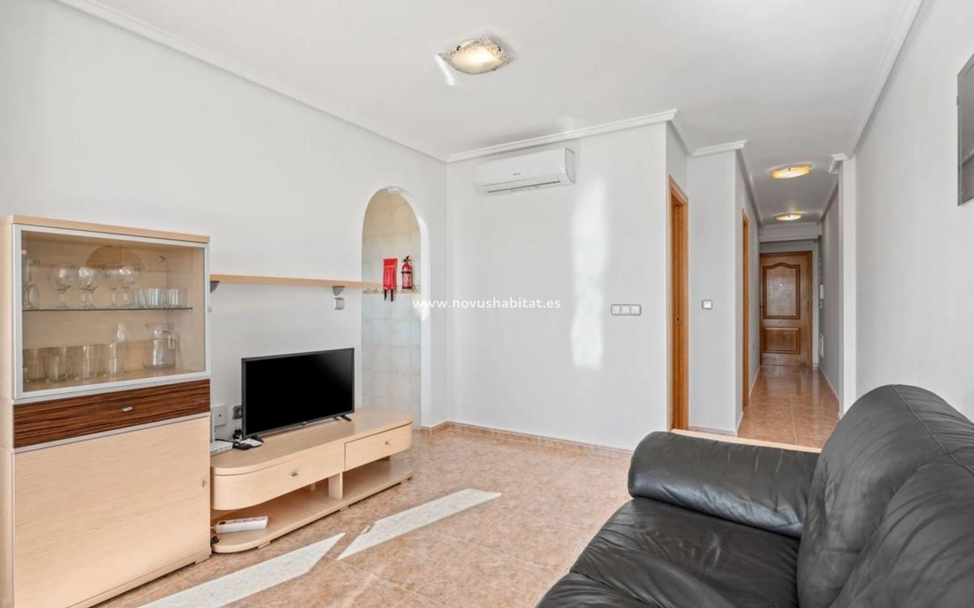 Neue Gebäude - Apartament - Algorfa