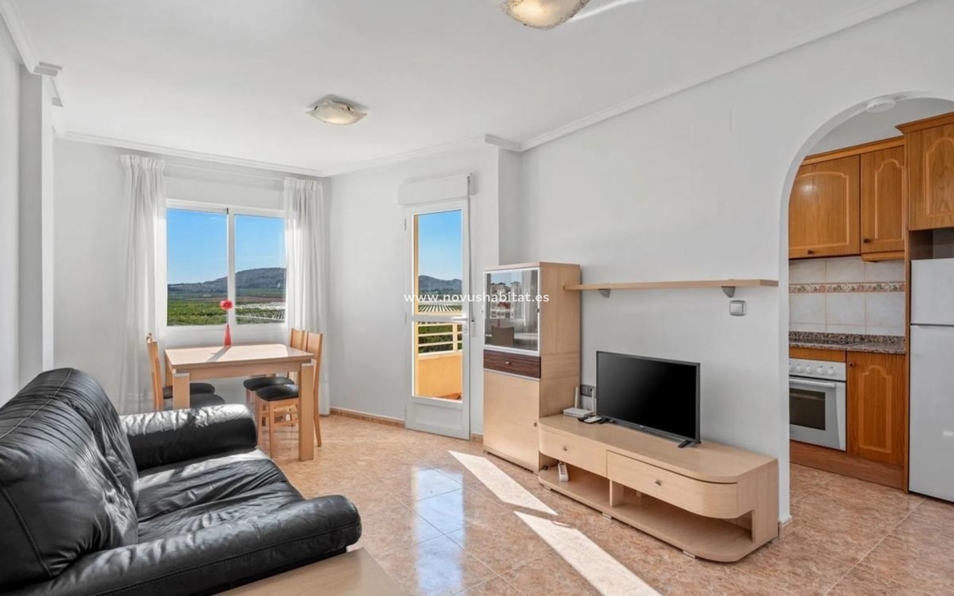 Neue Gebäude - Apartament - Algorfa