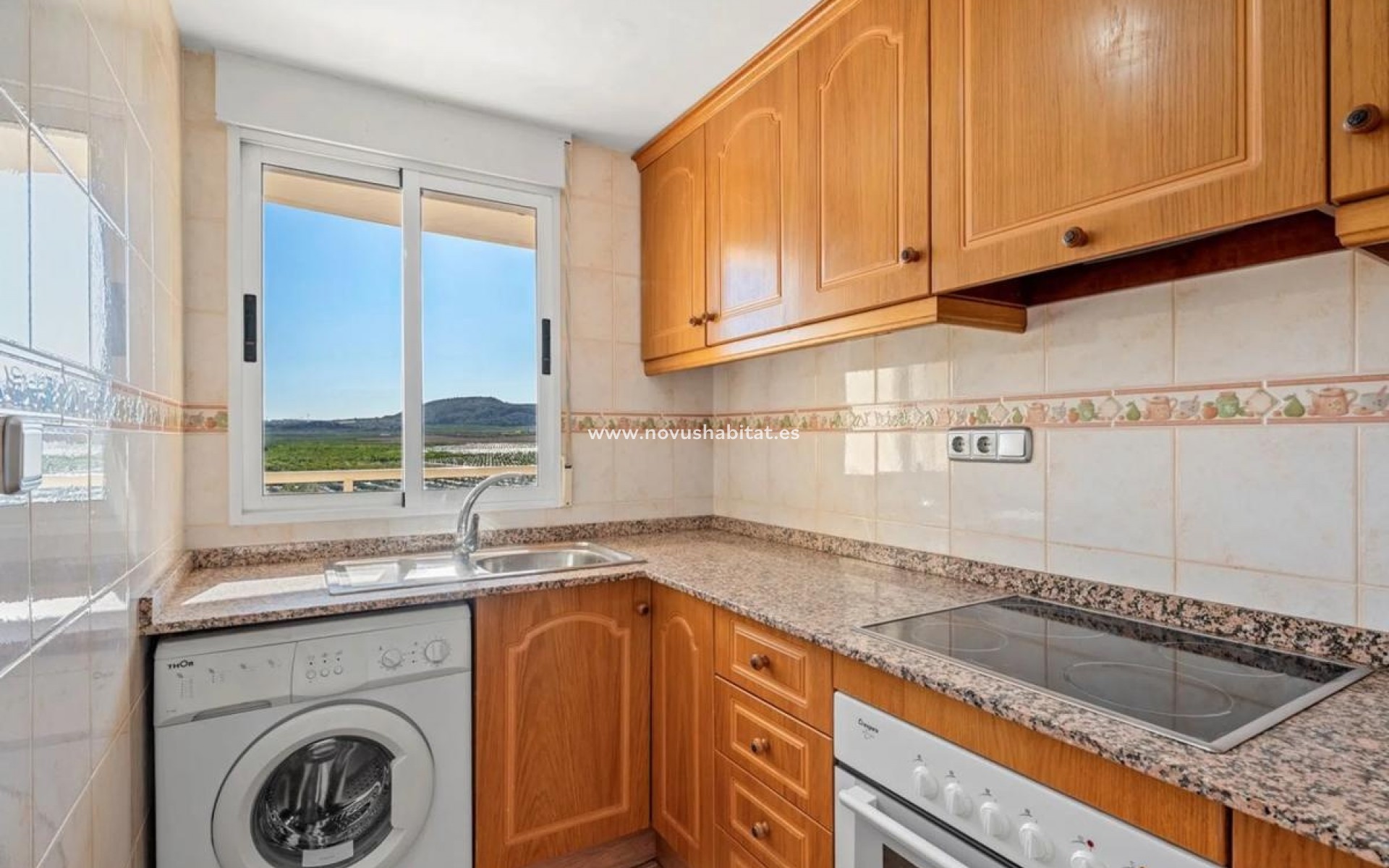 Neue Gebäude - Apartament - Algorfa
