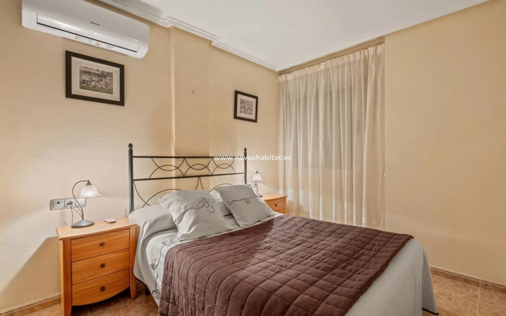 Neue Gebäude - Apartament - Algorfa